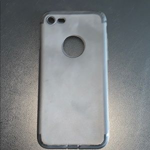 sleek & slim iPhone 7 case